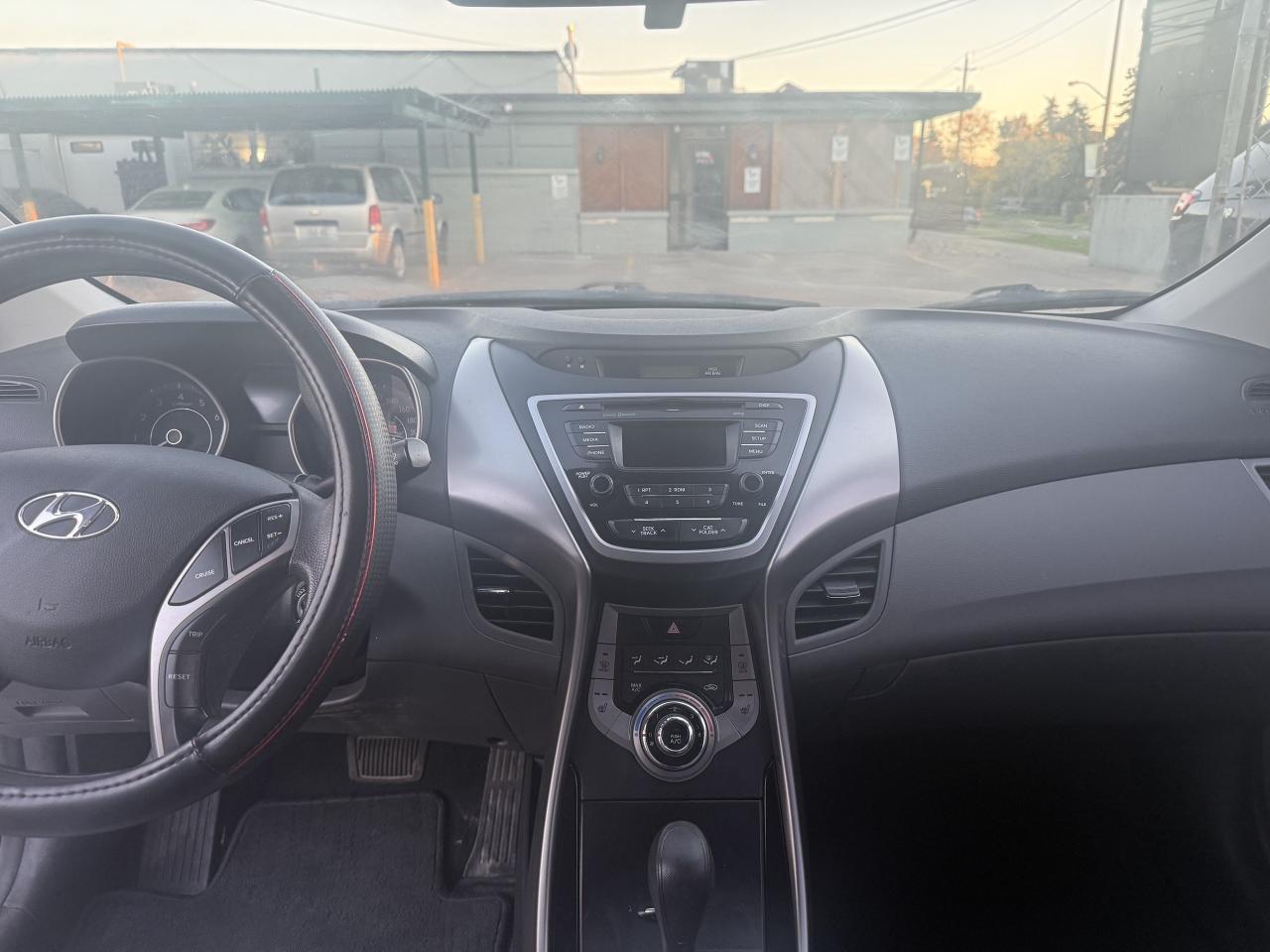 2013 Hyundai Elantra *** 3 YEAR WARRANTY INCLUDED *** Photo