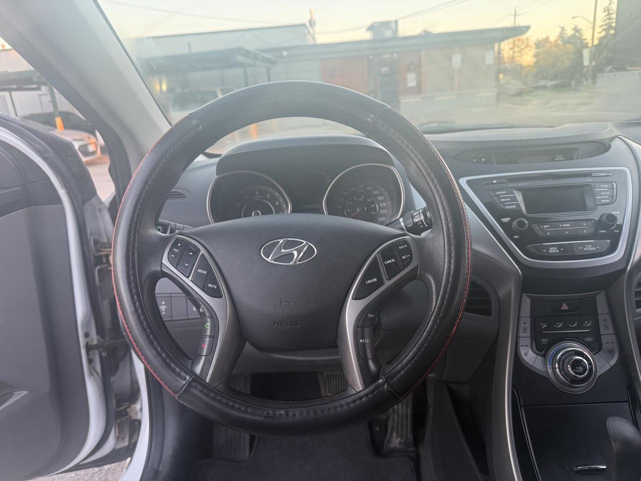 2013 Hyundai Elantra *** 3 YEAR WARRANTY INCLUDED *** Photo