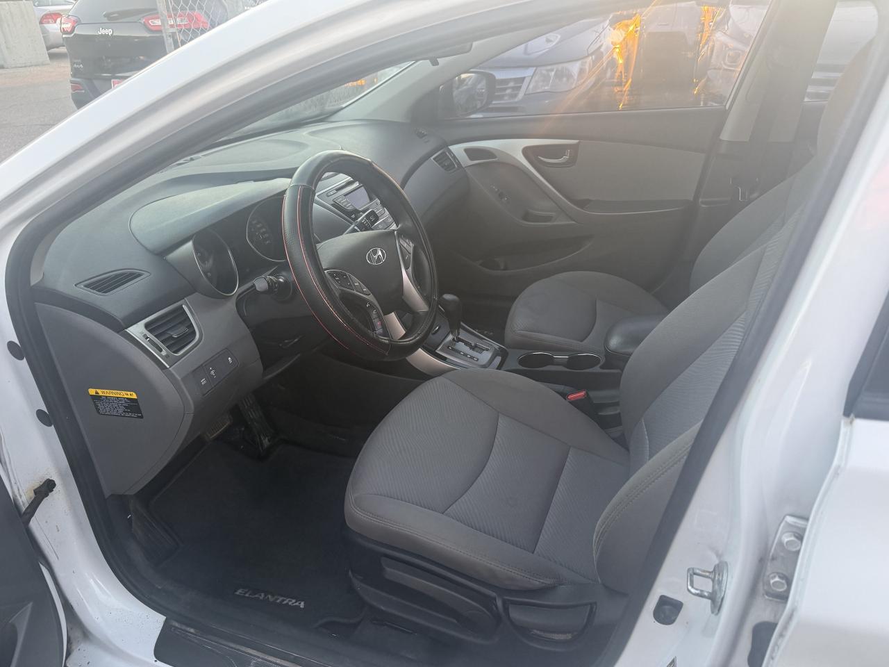 2013 Hyundai Elantra *** 3 YEAR WARRANTY INCLUDED *** Photo