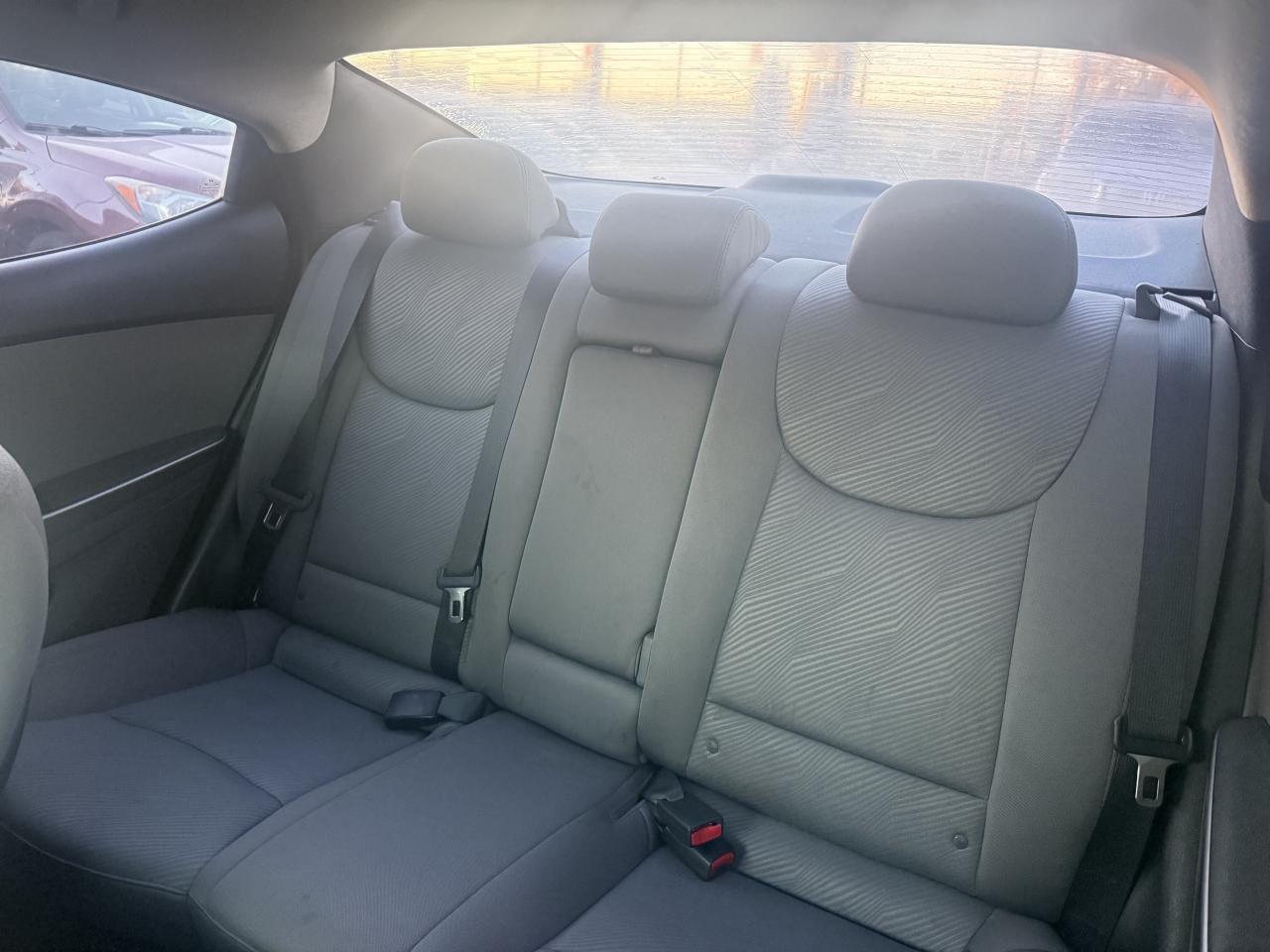 2013 Hyundai Elantra *** 3 YEAR WARRANTY INCLUDED *** Photo