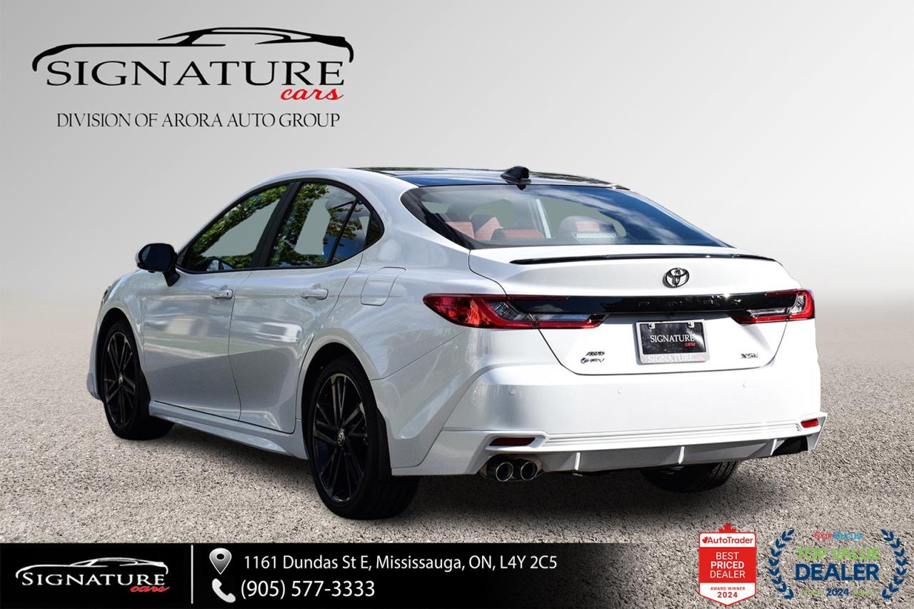 2025 Toyota Camry HYBRID XSE AWD Clean Carfax Red Interior Moonroof Photo