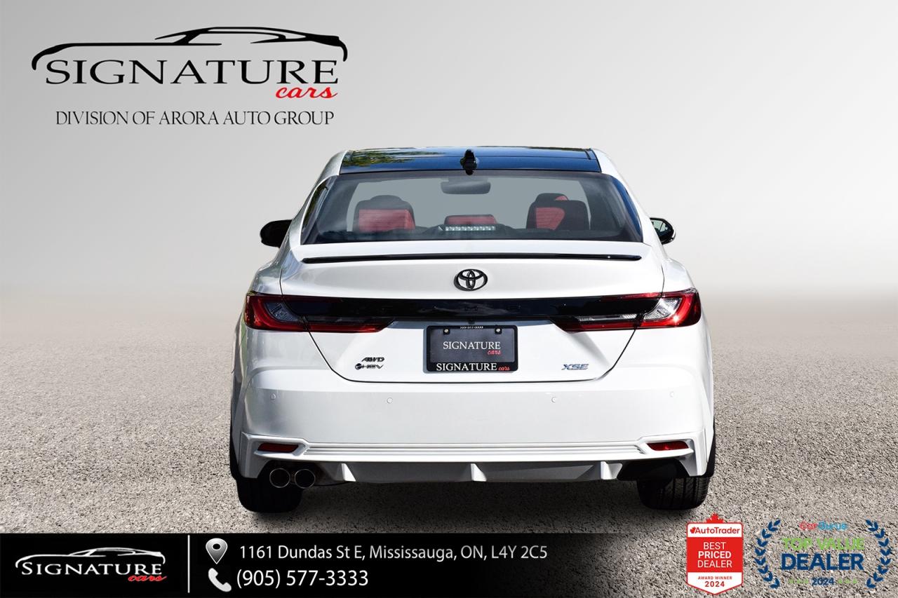 2025 Toyota Camry HYBRID XSE AWD / CLEAN CARFAX / RED INTERIOR / MOONROOF Photo3