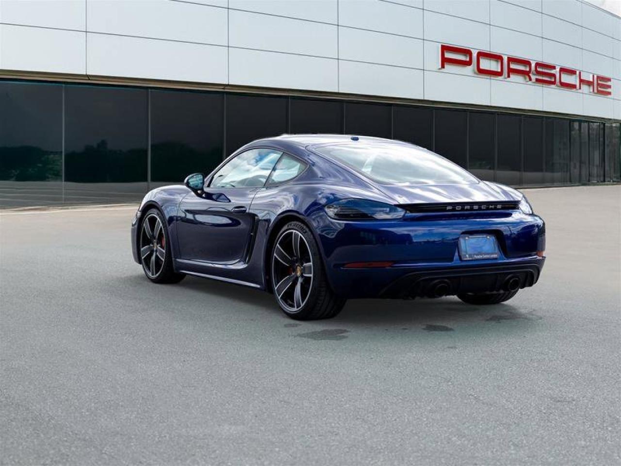 2025 Porsche 718 Cayman GTS 4.0 Blue Photo3