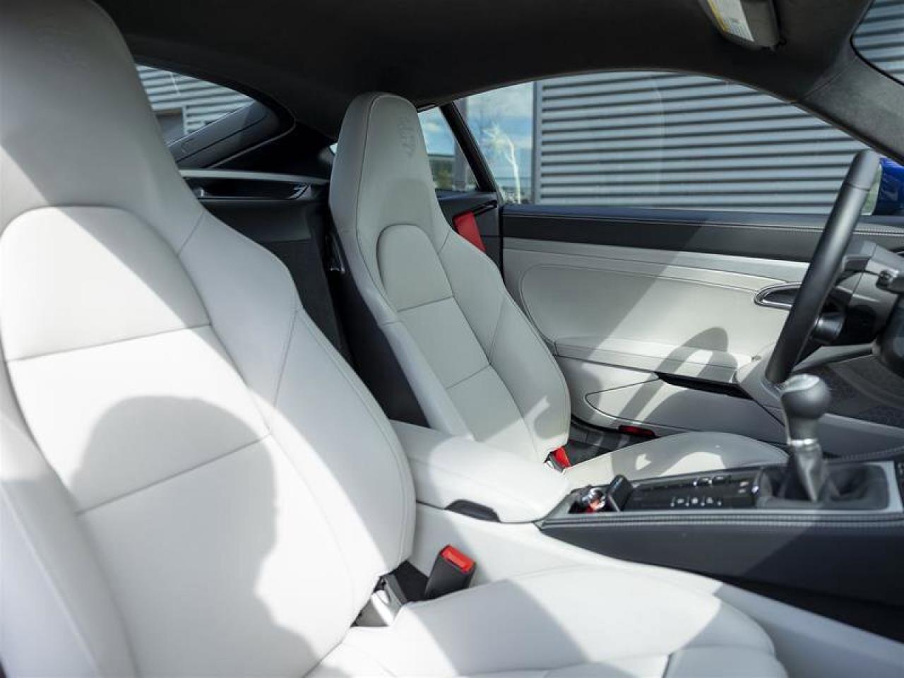 2025 Porsche 718 Cayman GTS 4.0 Blue Photo