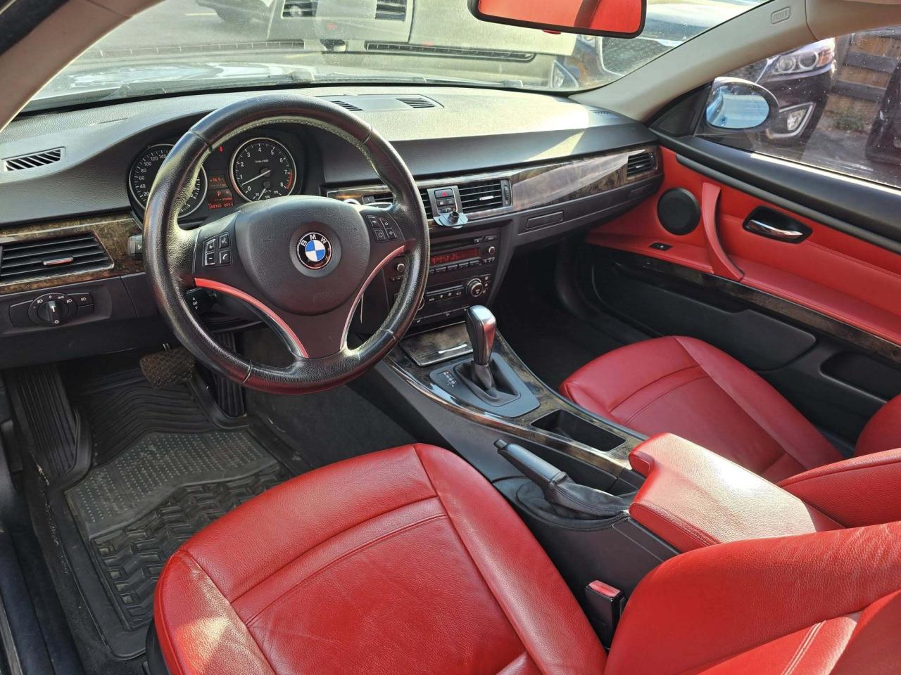 2007 BMW 3 Series 2dr Cpe 328xi AWD Photo