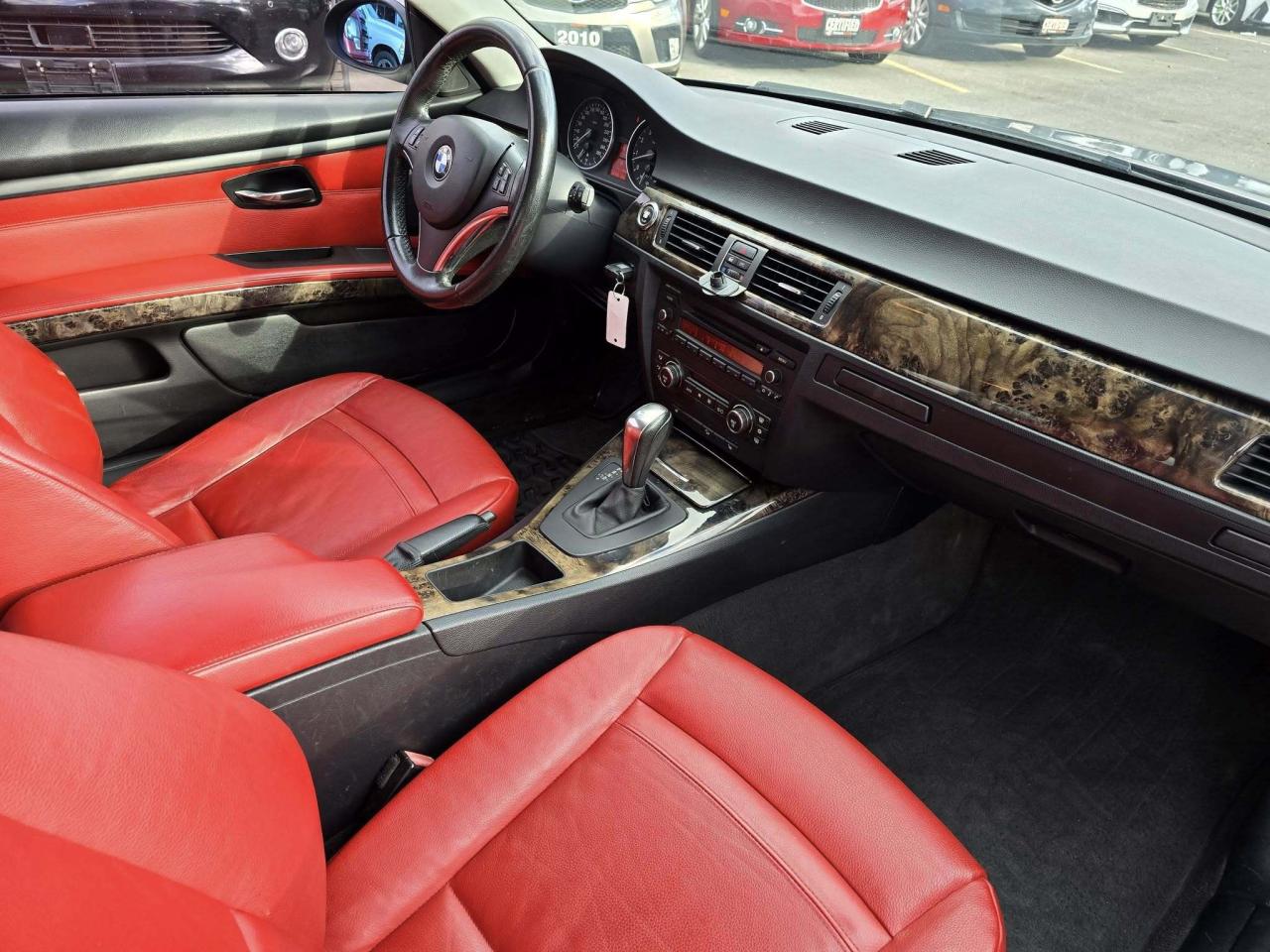 2007 BMW 3 Series 2dr Cpe 328xi AWD Photo