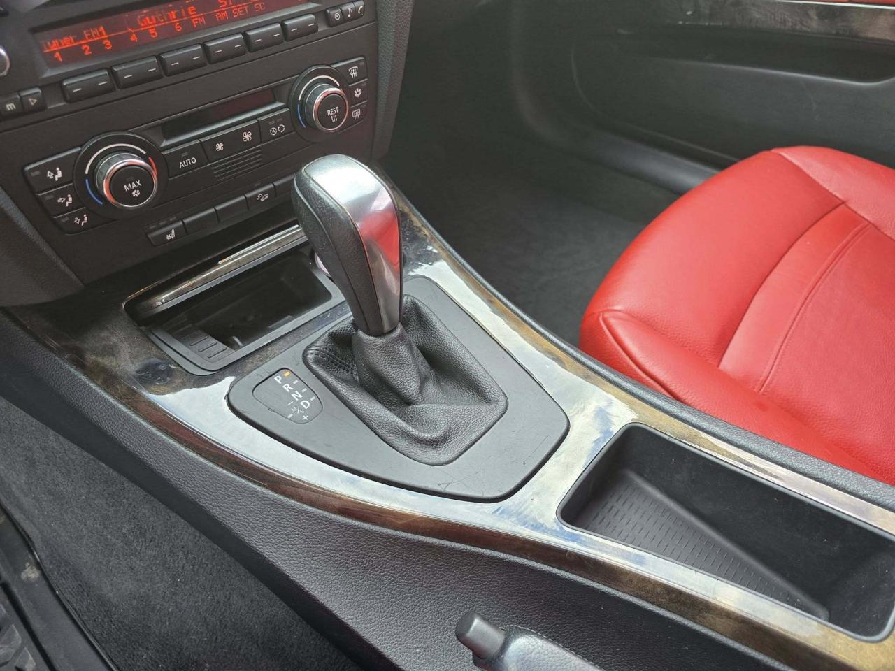 2007 BMW 3 Series 2dr Cpe 328xi AWD Photo