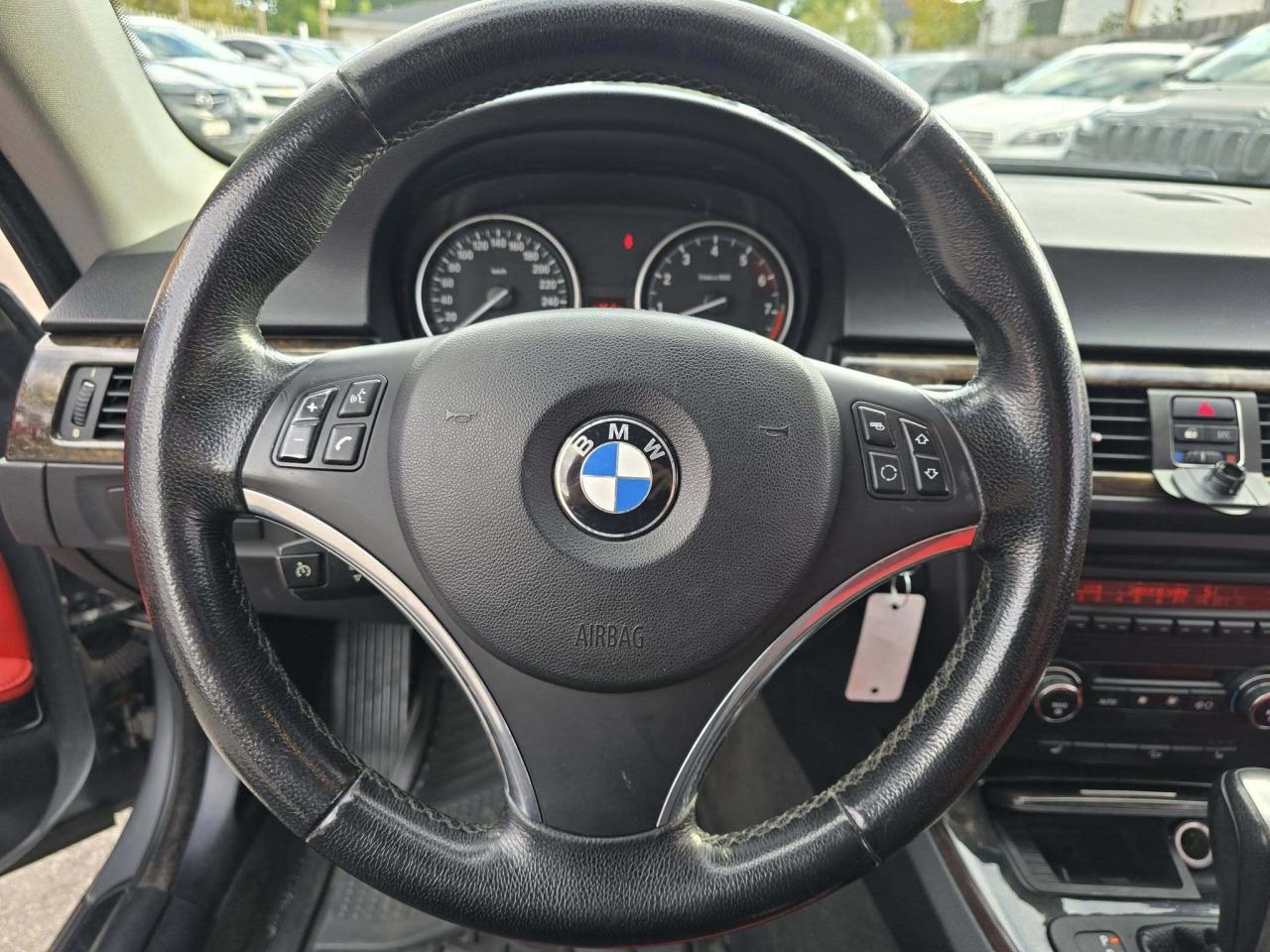 2007 BMW 3 Series 2dr Cpe 328xi AWD Photo