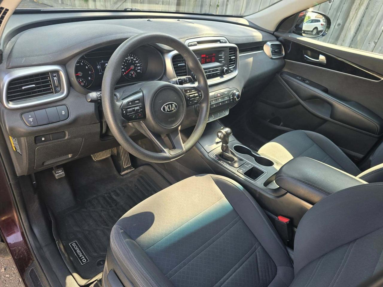 2016 Kia Sorento FWD 4DR 2.4L LX Photo