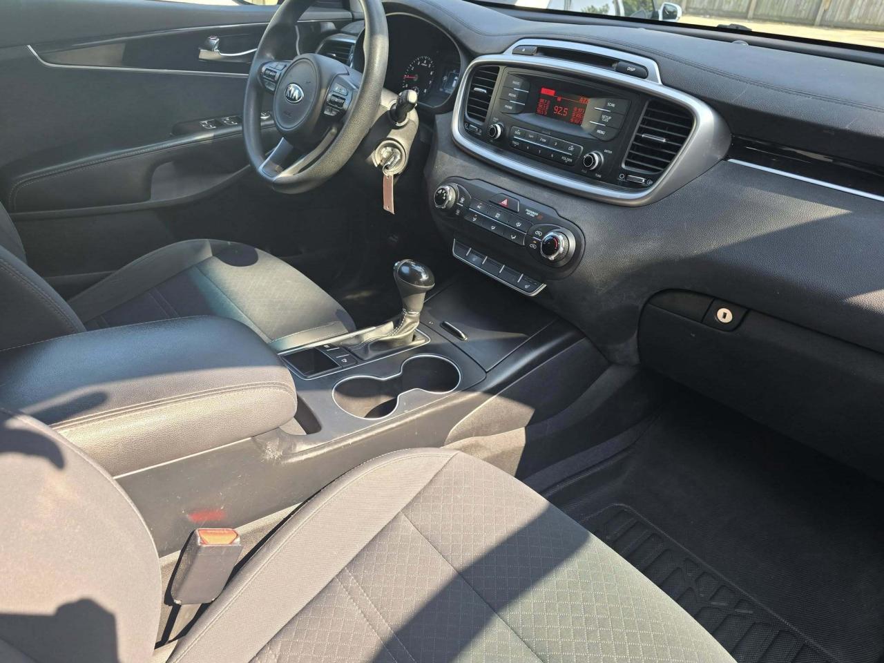 2016 Kia Sorento FWD 4DR 2.4L LX Photo