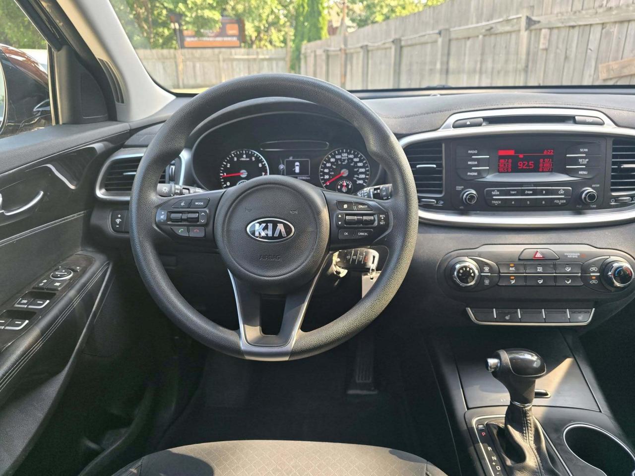 2016 Kia Sorento FWD 4DR 2.4L LX Photo