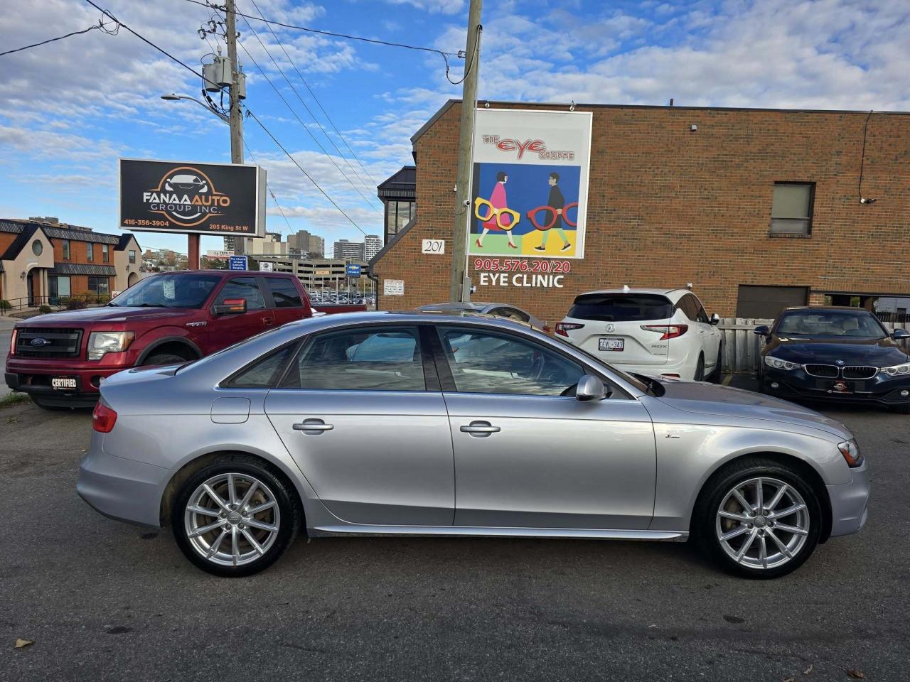 2015 Audi A4 4dr Sdn Auto Progressiv plus quattro Photo