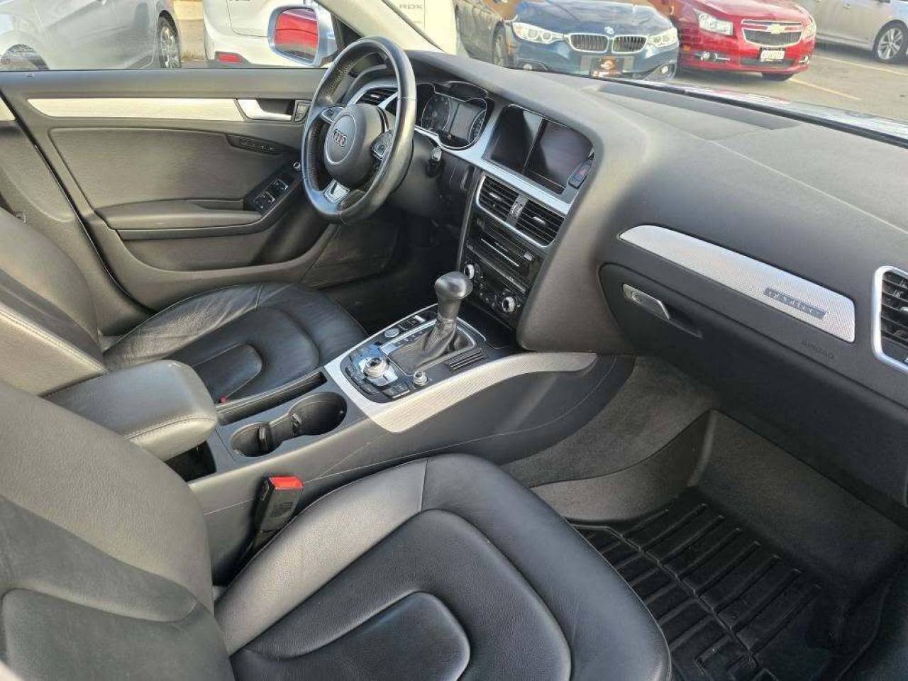 2015 Audi A4 4dr Sdn Auto Progressiv plus quattro Photo