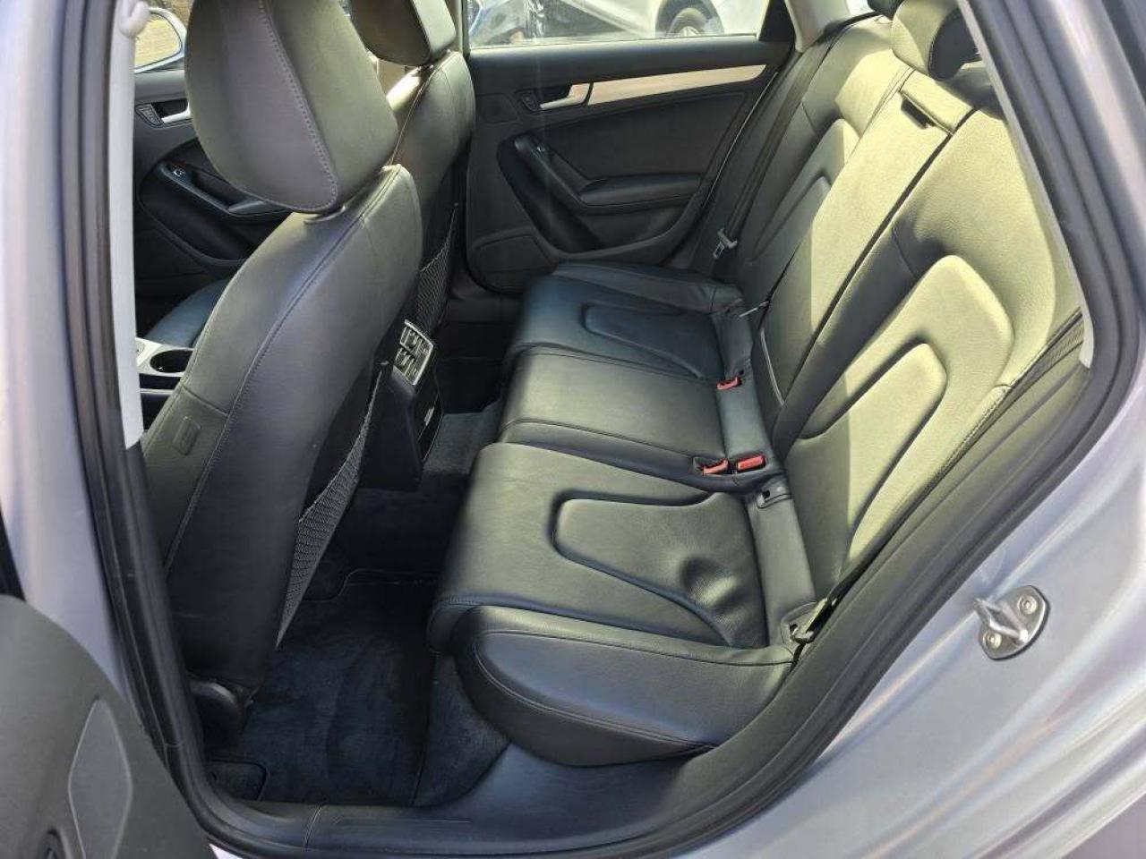 2015 Audi A4 4dr Sdn Auto Progressiv plus quattro Photo