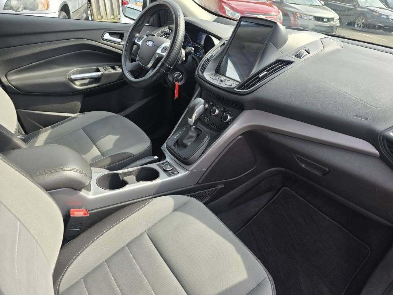 2014 Ford Escape 4WD 4dr SE Photo