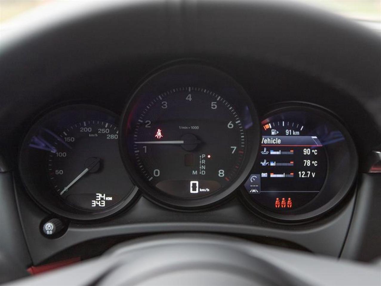 2025 Porsche Macan AWD Photo