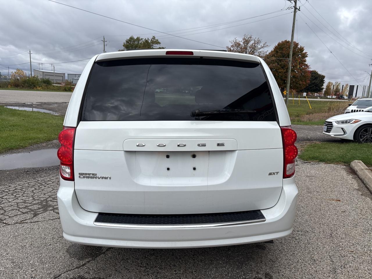 2017 Dodge Grand Caravan 4dr Wgn SXT Photo