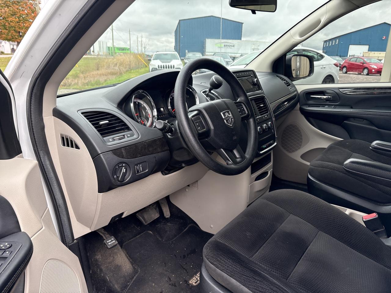 2017 Dodge Grand Caravan 4dr Wgn SXT Photo