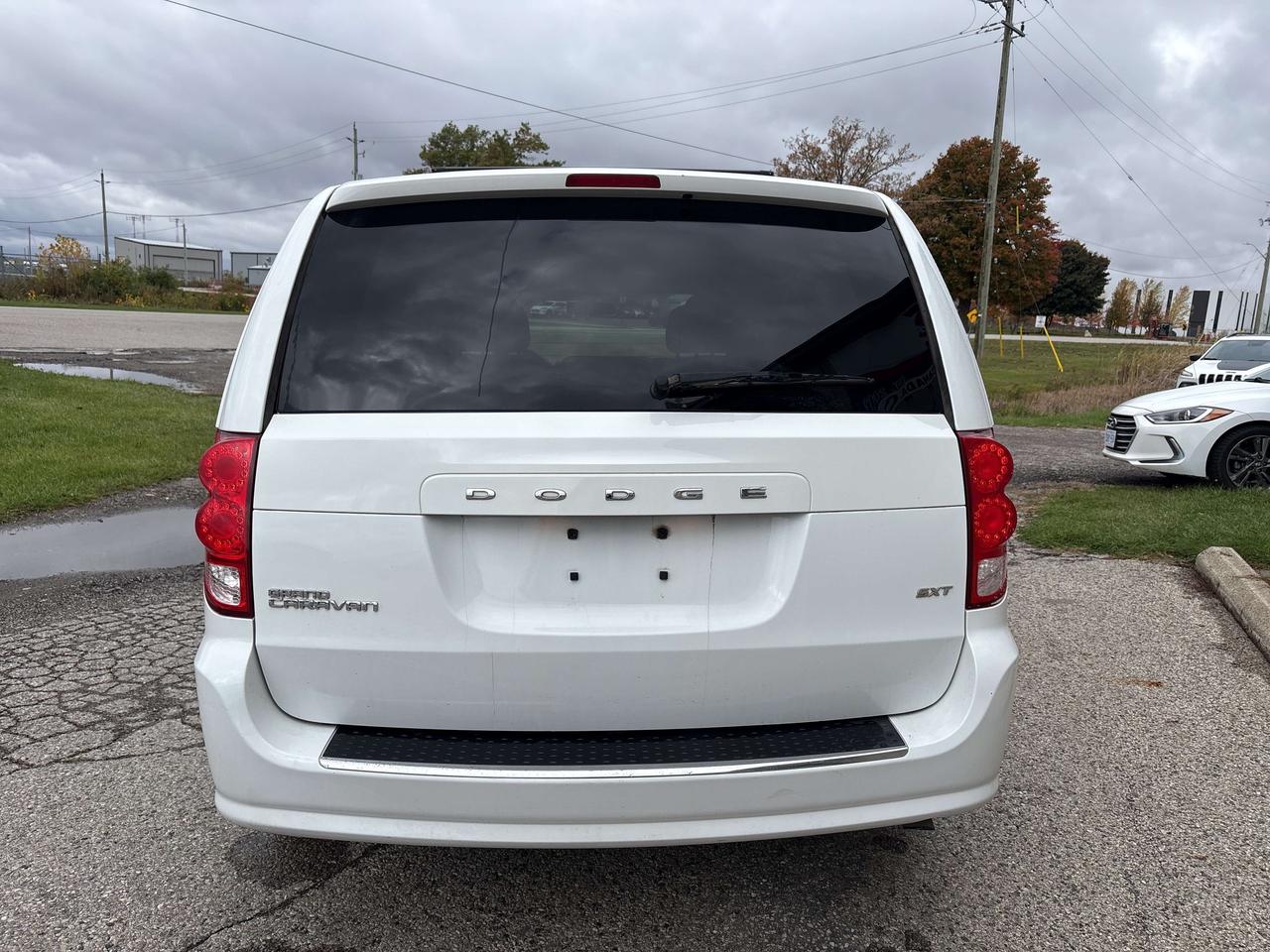 2017 Dodge Grand Caravan 4dr Wgn SXT Photo
