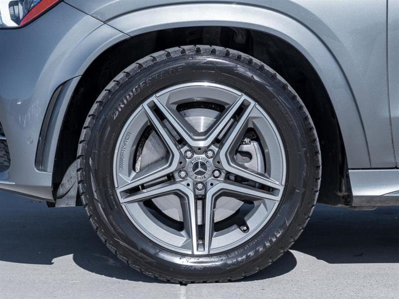2022 Mercedes-Benz GLE GLE 450 4Matic 2 Sets of Tires Technology Pkg Prem Photo