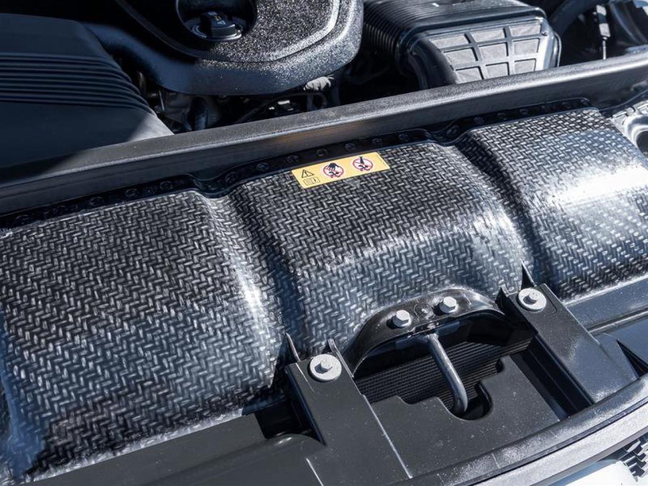 2022 Mercedes-Benz GLE GLE 450 4Matic 2 Sets of Tires Technology Pkg Prem Photo