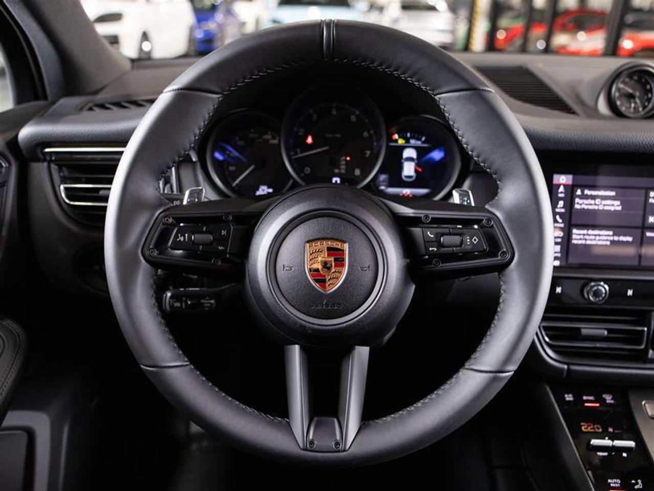 2026 Porsche Macan AWD Photo