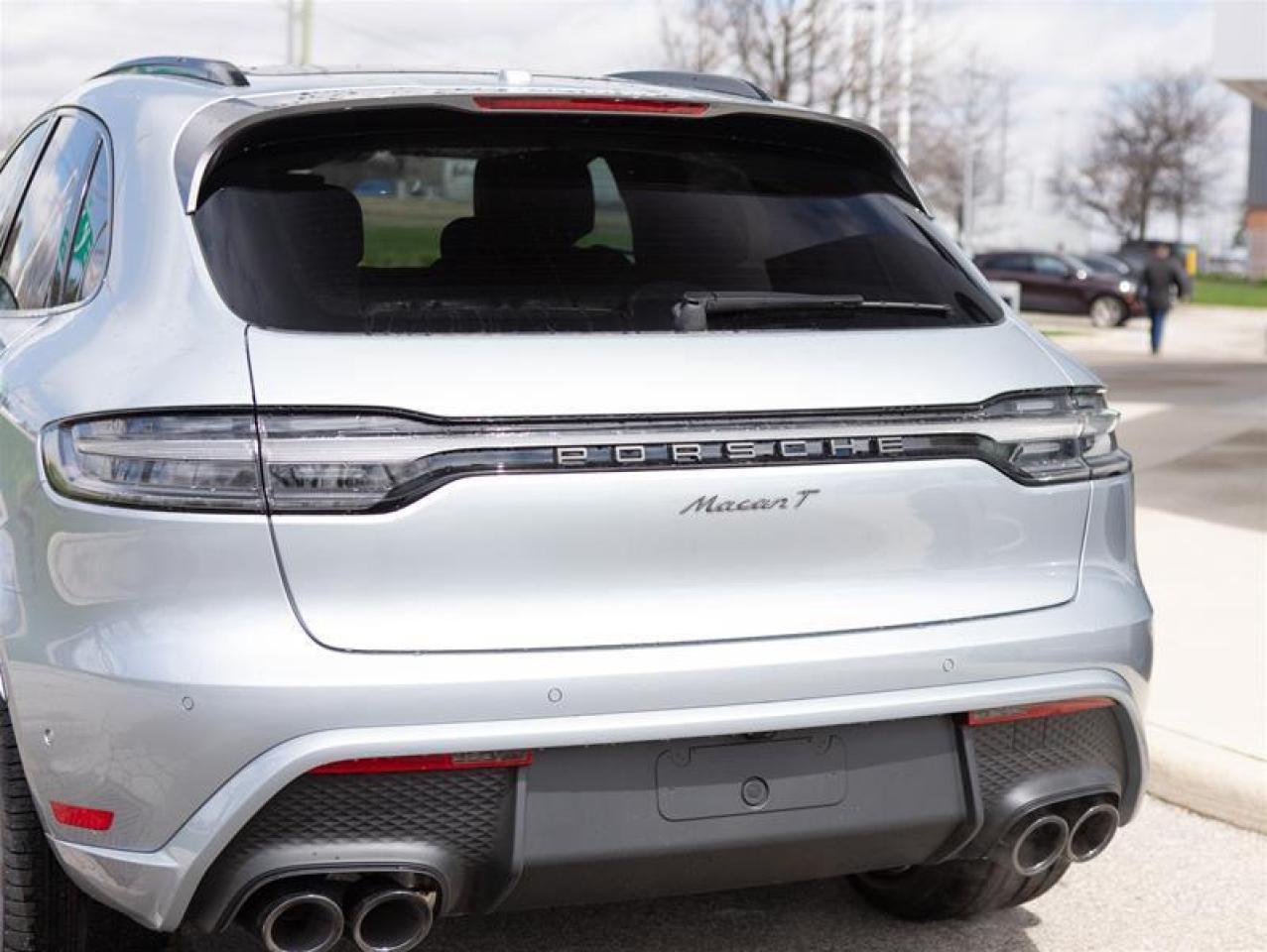 2024 Porsche Macan T AWD Photo