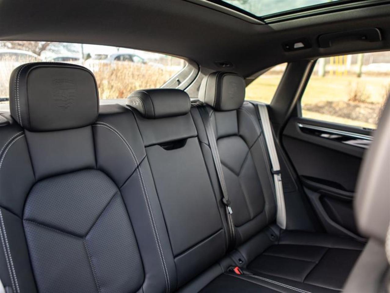 2024 Porsche Macan T AWD Photo