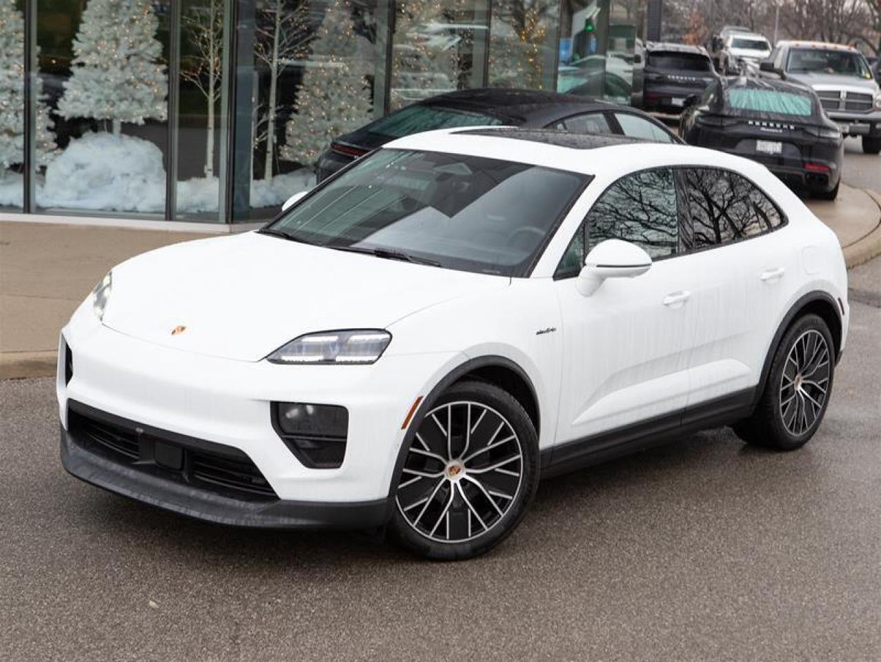 2024 Porsche Macan Electric 4 AWD Photo