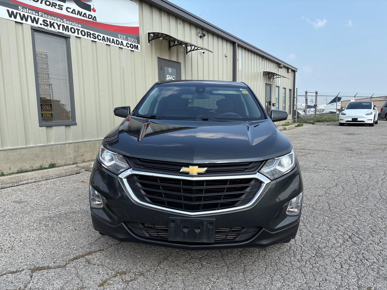 2020 Chevrolet Equinox LT, AWD, Apple Carplay. Photo