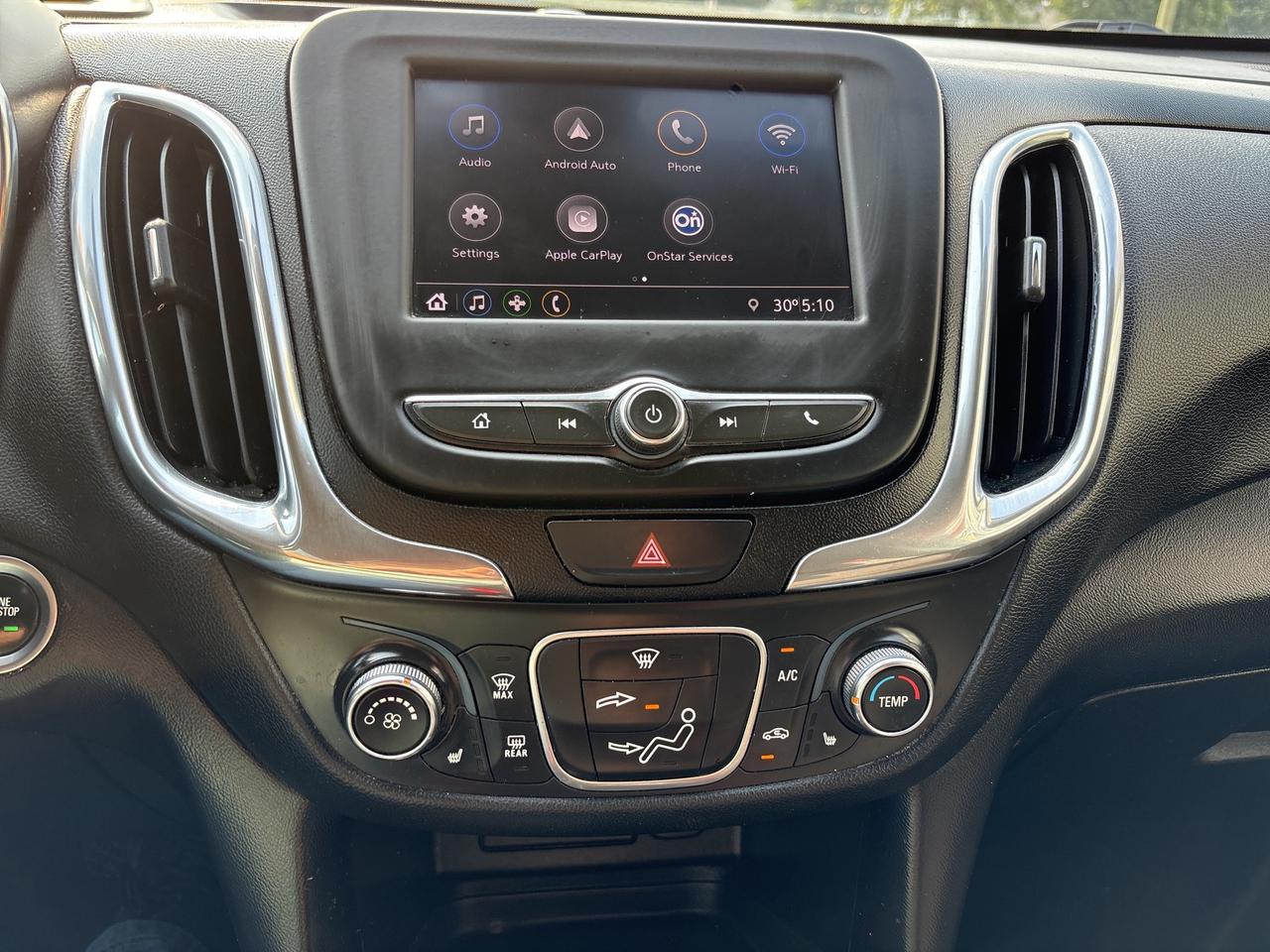 2020 Chevrolet Equinox LT, AWD, Apple Carplay. Photo