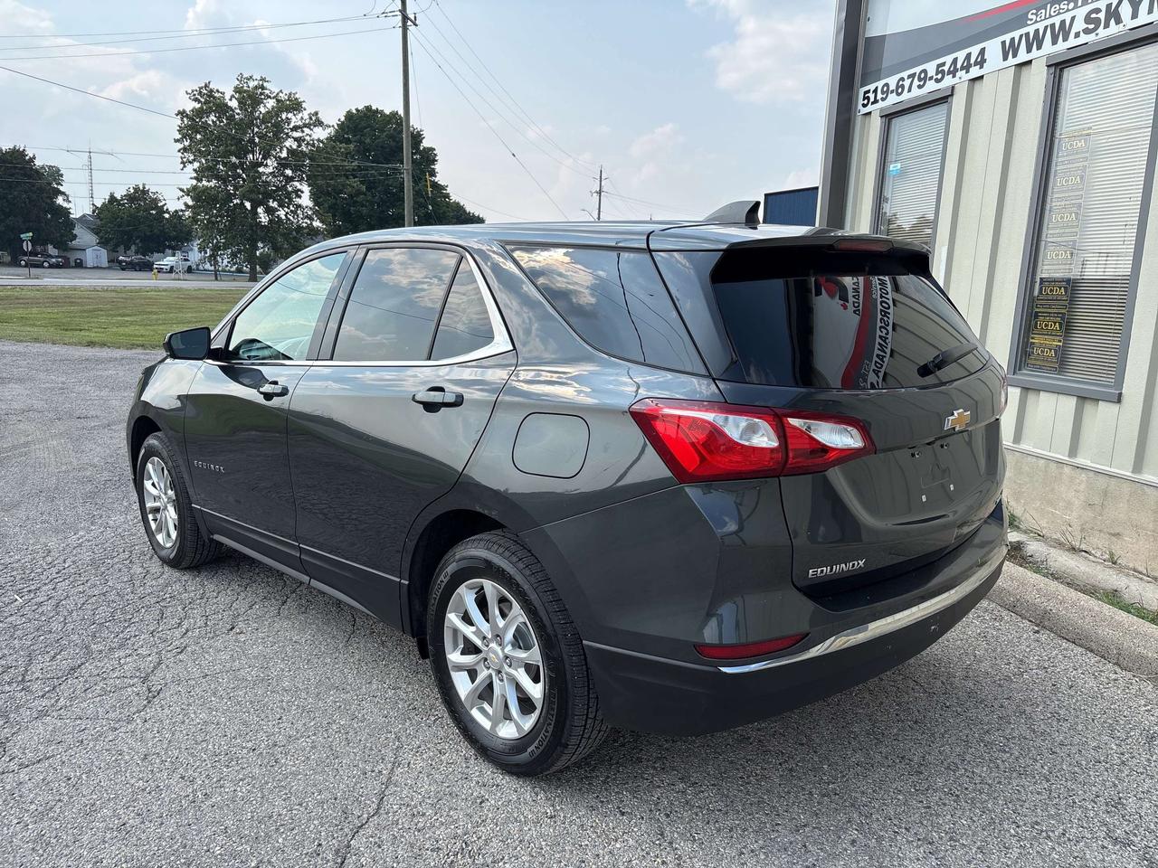 2020 Chevrolet Equinox LT, AWD, Apple Carplay. Photo