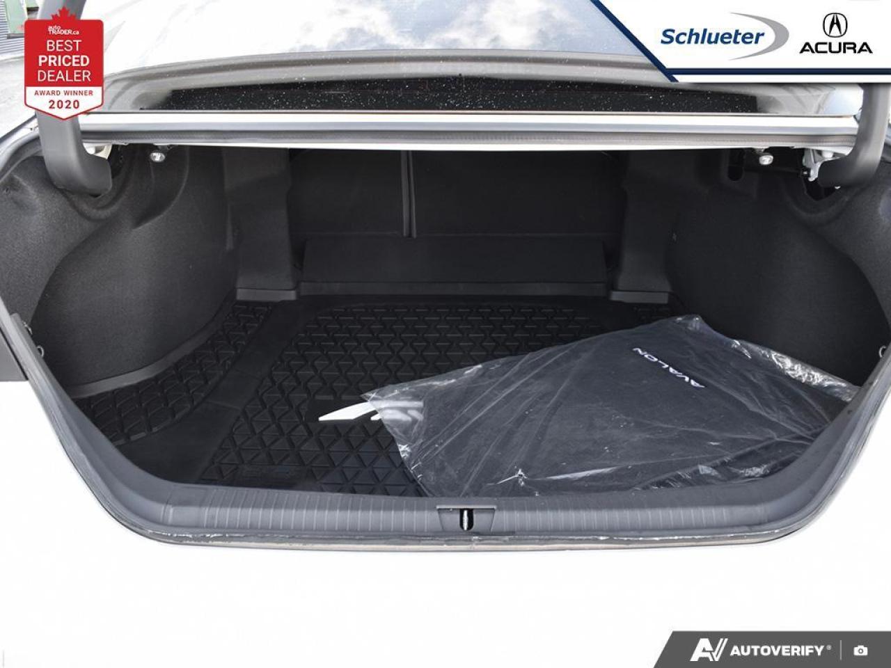 2019 Toyota Avalon XSE - No Accidents! 1 Owner! Photo