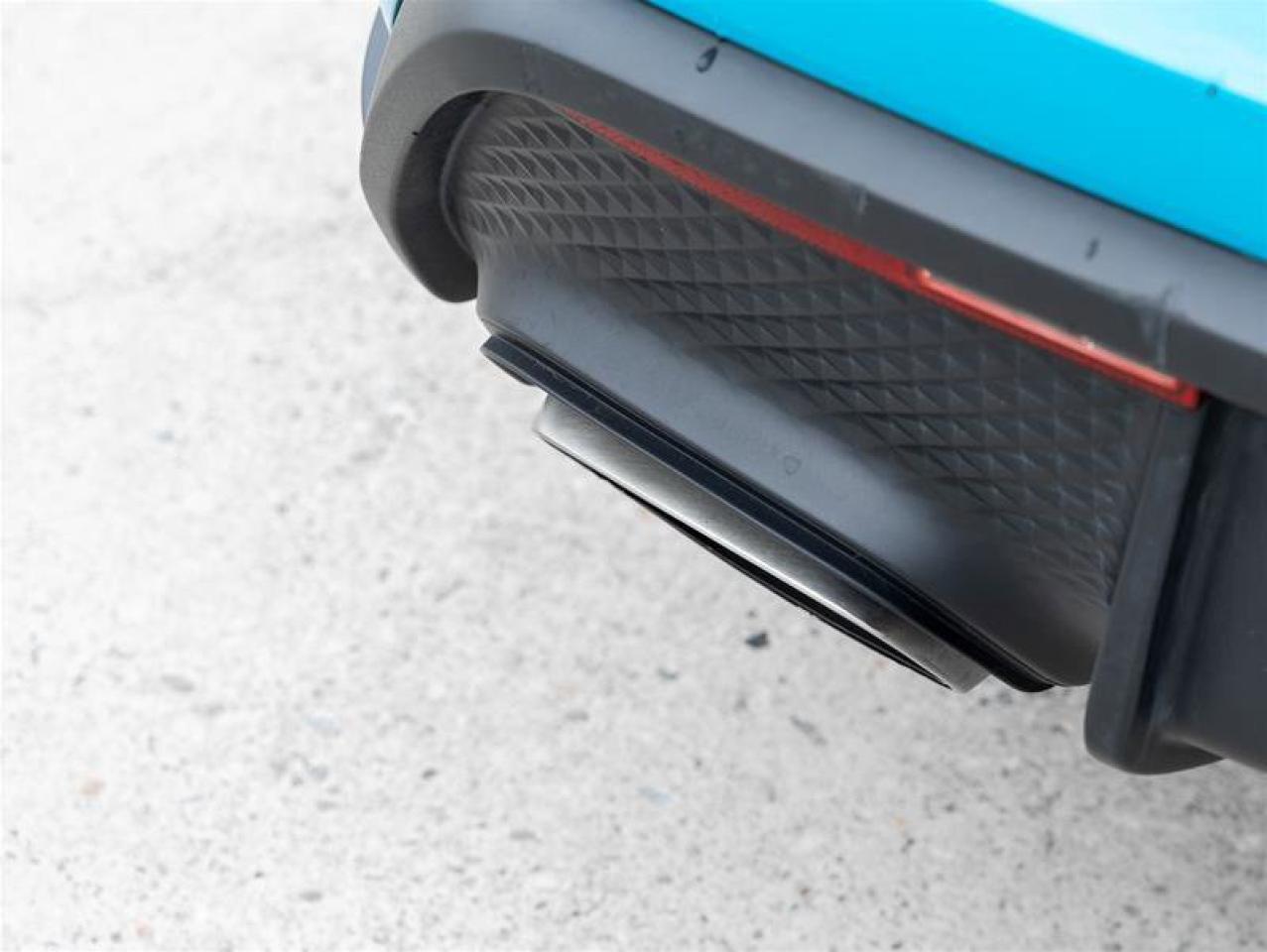 2023 Porsche Macan AWD Premium Pkg Plus 21 Exclusive Design Sport Whe Photo