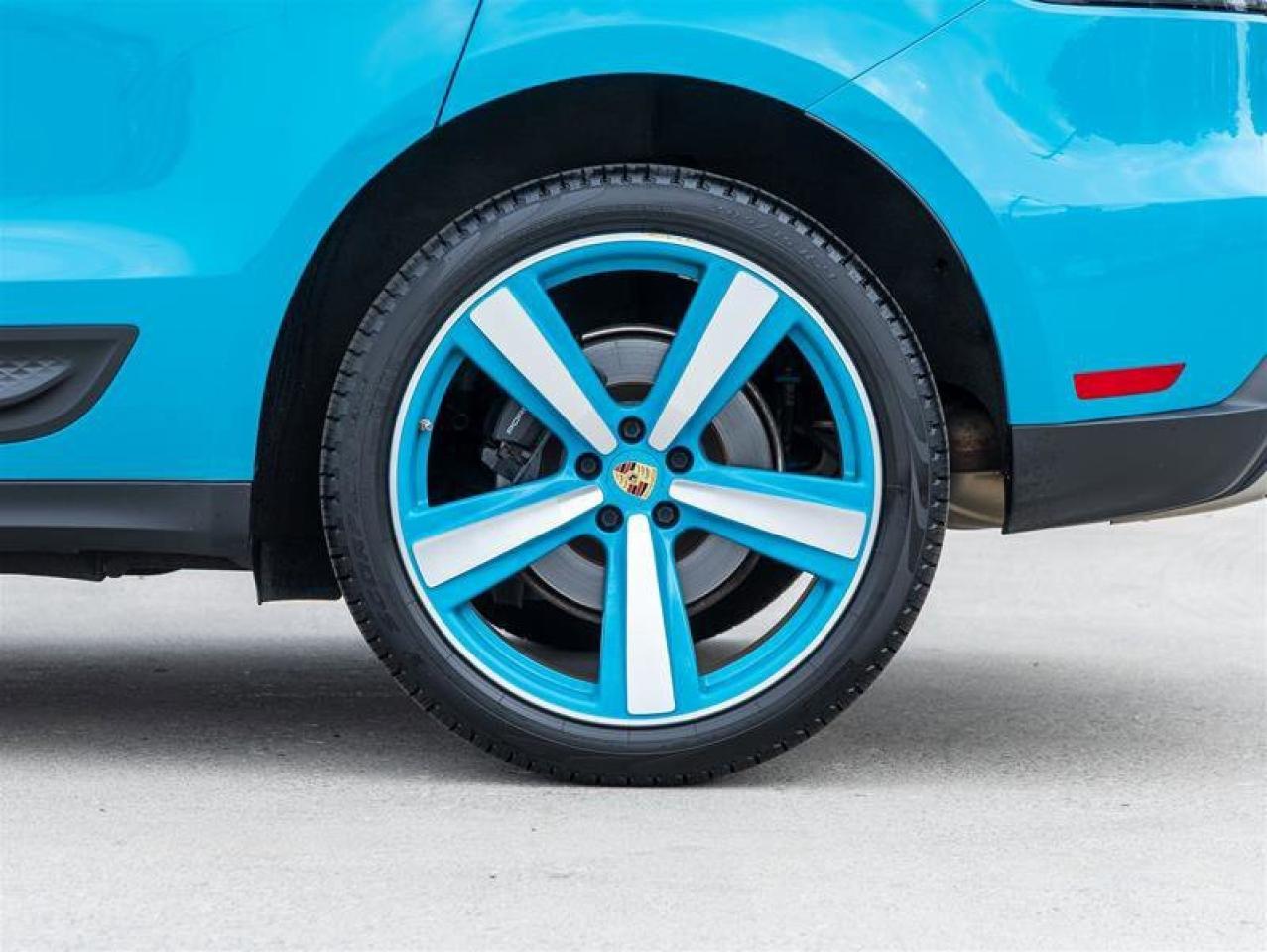 2023 Porsche Macan AWD Premium Pkg Plus 21 Exclusive Design Sport Whe Photo