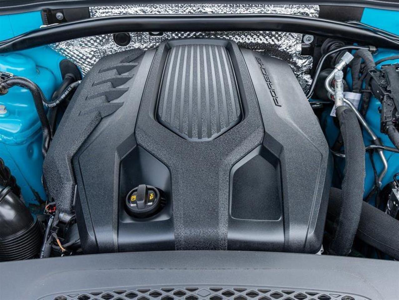 2023 Porsche Macan AWD Premium Pkg Plus 21 Exclusive Design Sport Whe Photo