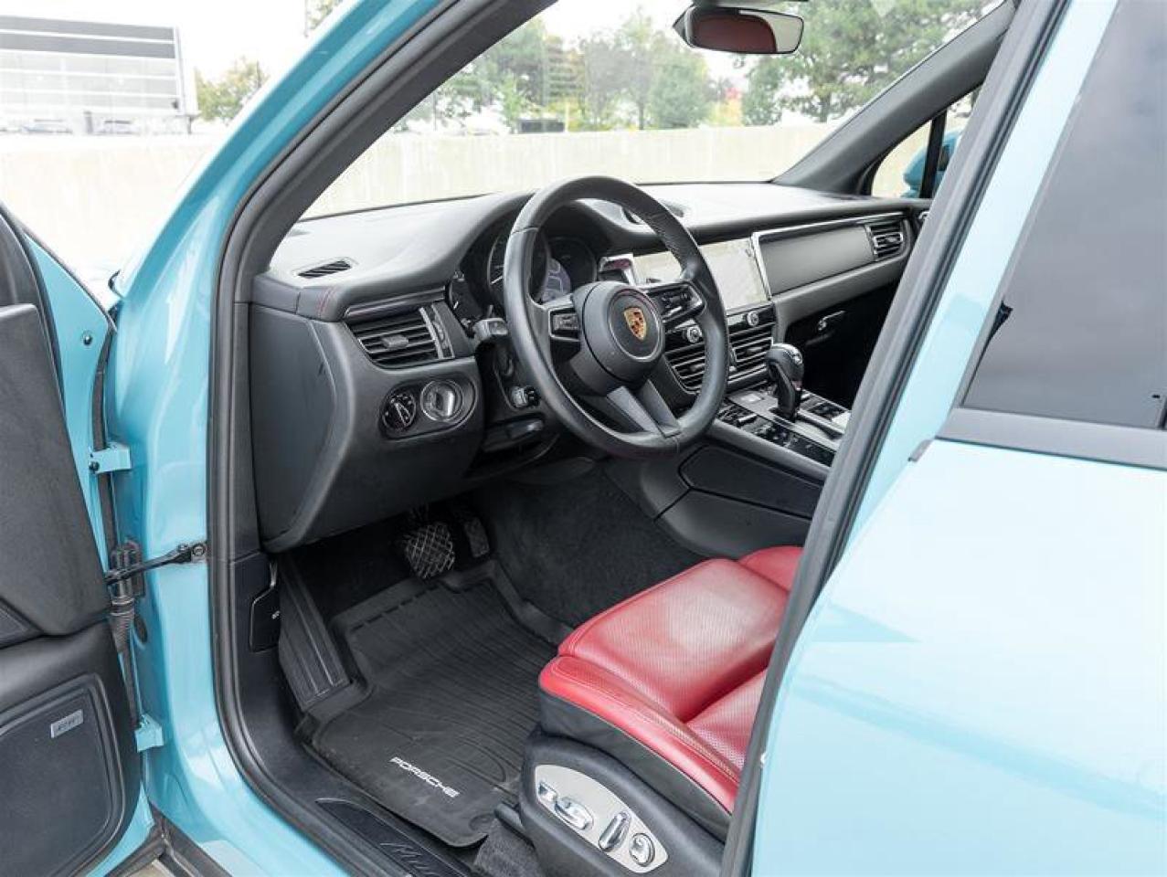 2023 Porsche Macan AWD Premium Pkg Plus 21 Exclusive Design Sport Whe Photo