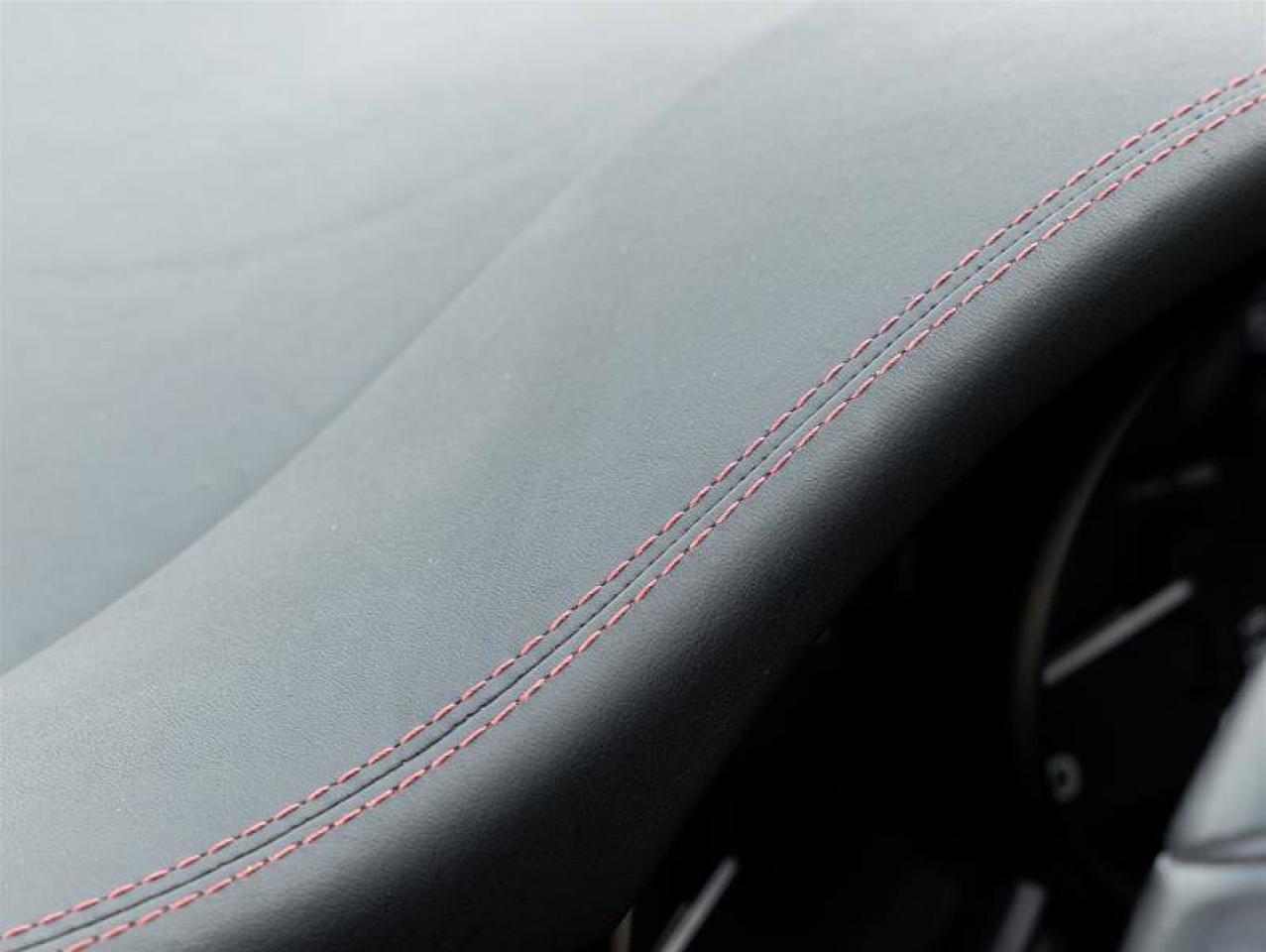 2023 Porsche Macan AWD Premium Pkg Plus 21 Exclusive Design Sport Whe Photo