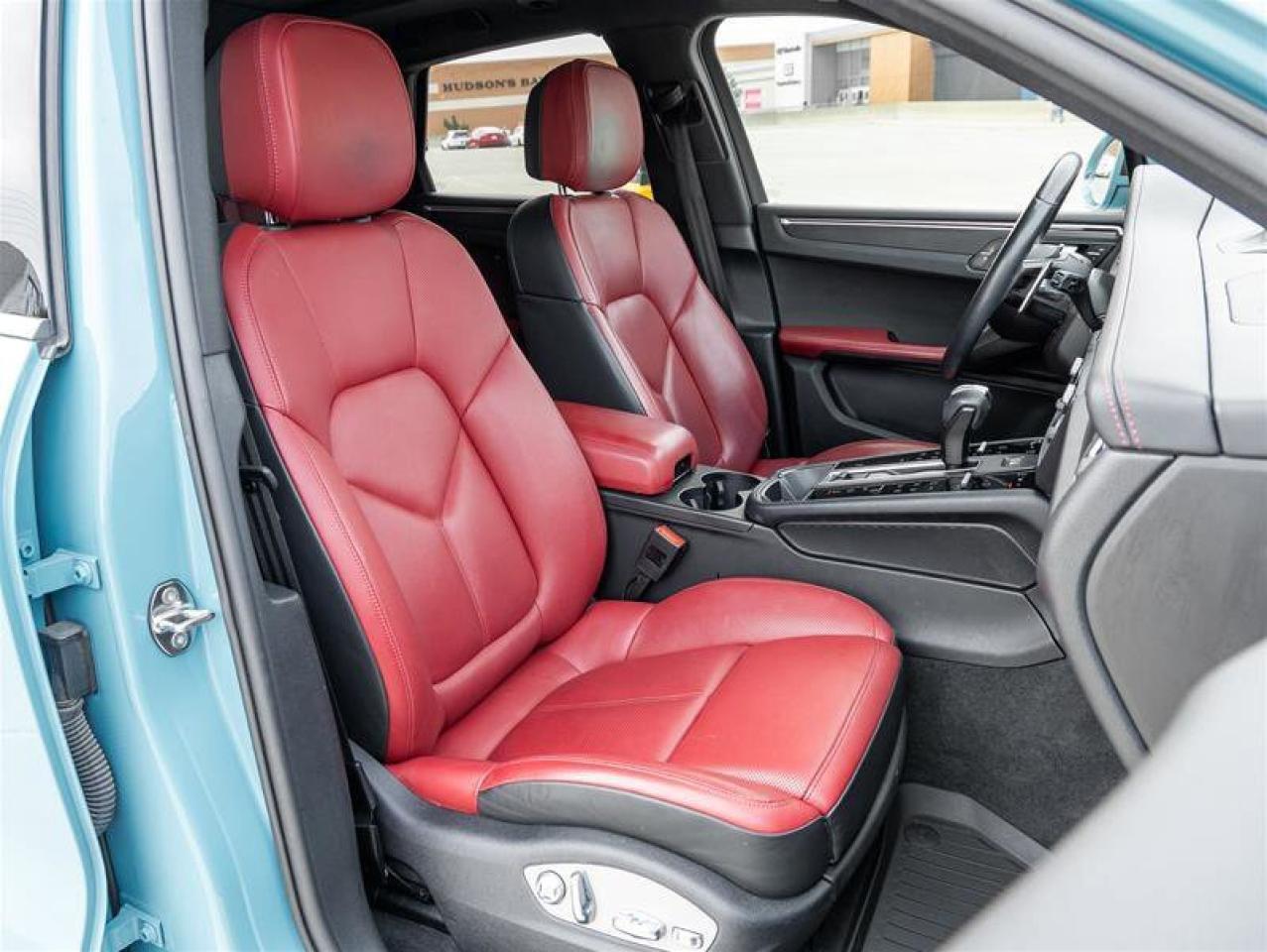 2023 Porsche Macan AWD Premium Pkg Plus 21 Exclusive Design Sport Whe Photo