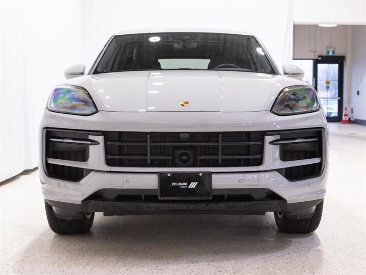 2025 Porsche Cayenne AWD Photo