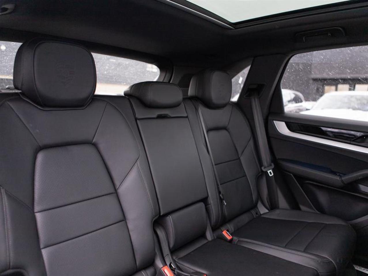 2025 Porsche Cayenne AWD Photo