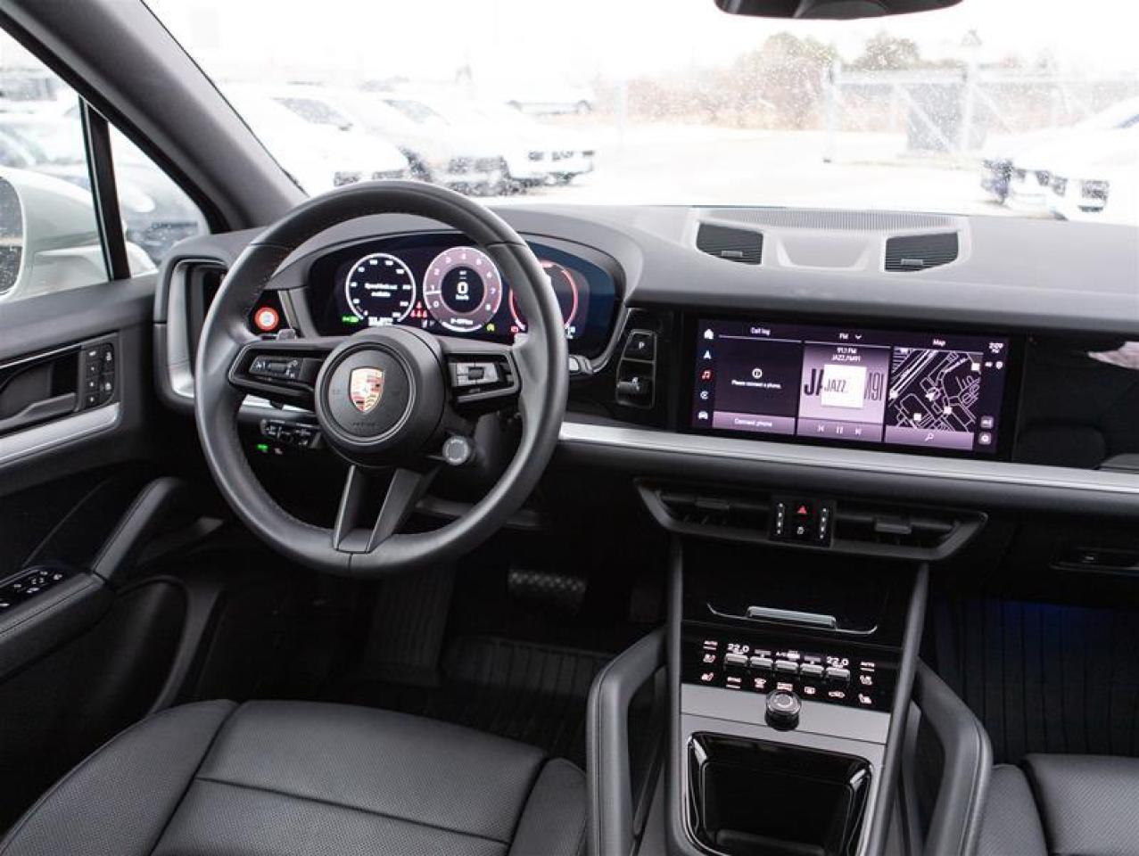 2025 Porsche Cayenne AWD Photo