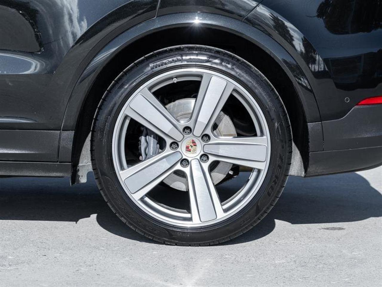 2024 Porsche Cayenne AWD Premium Pkg Plus 22 Exclusive Design Sport Whe Photo