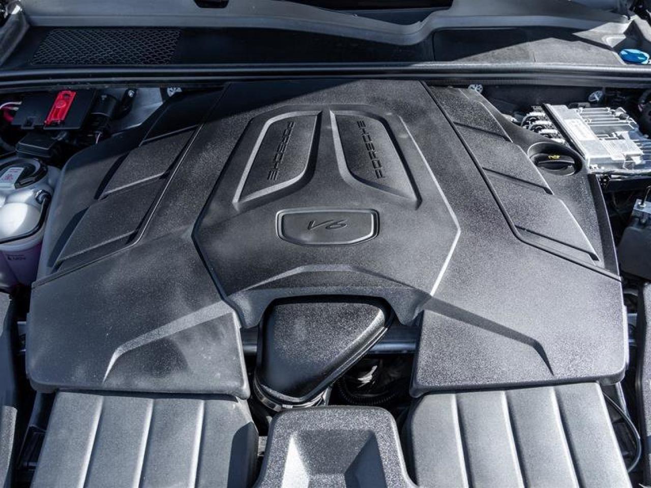 2024 Porsche Cayenne AWD Premium Pkg Plus 22 Exclusive Design Sport Whe Photo