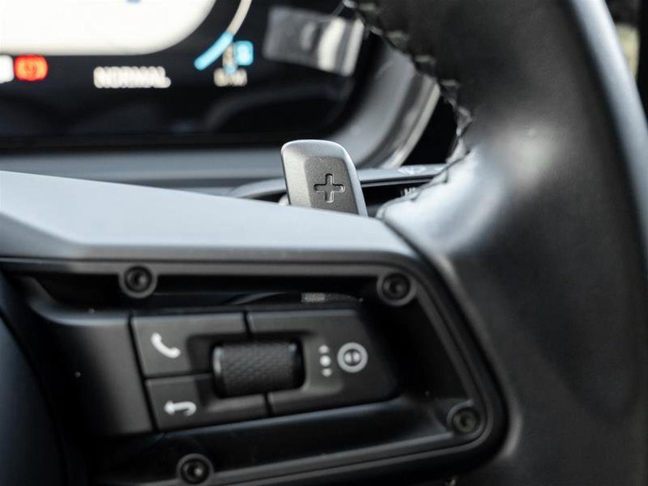 2024 Porsche Cayenne AWD Premium Pkg Plus 22 Exclusive Design Sport Whe Photo