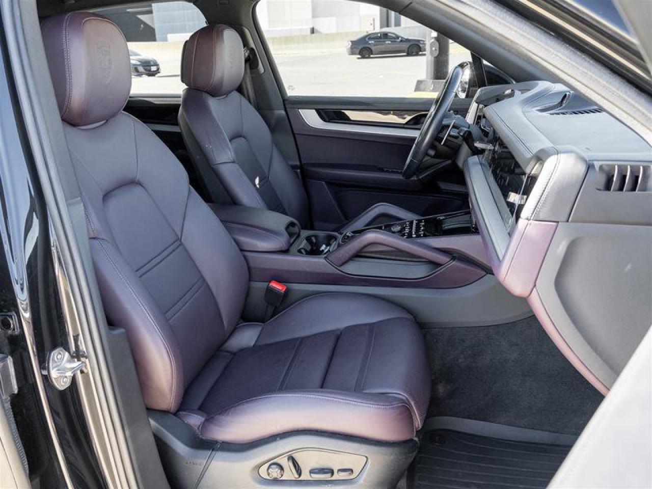 2024 Porsche Cayenne AWD Premium Pkg Plus 22 Exclusive Design Sport Whe Photo