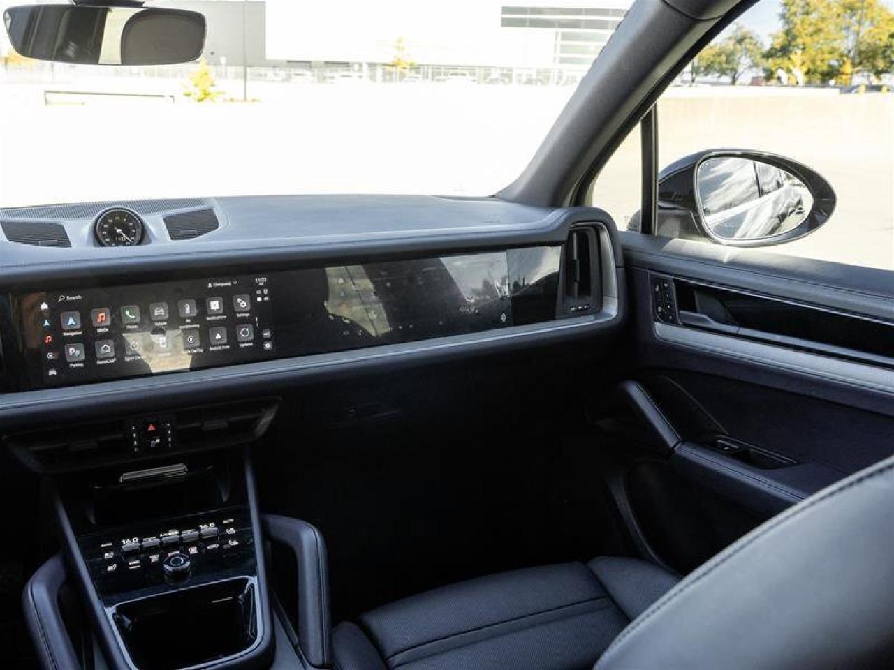 2024 Porsche Cayenne AWD Premium Pkg Plus 22 Exclusive Design Sport Whe Photo