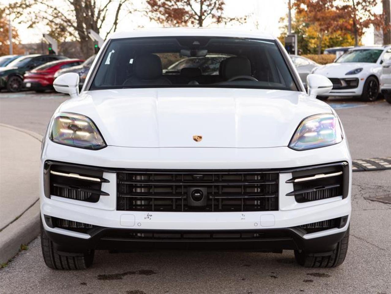 2025 Porsche Cayenne e-Hybrid AWD Photo