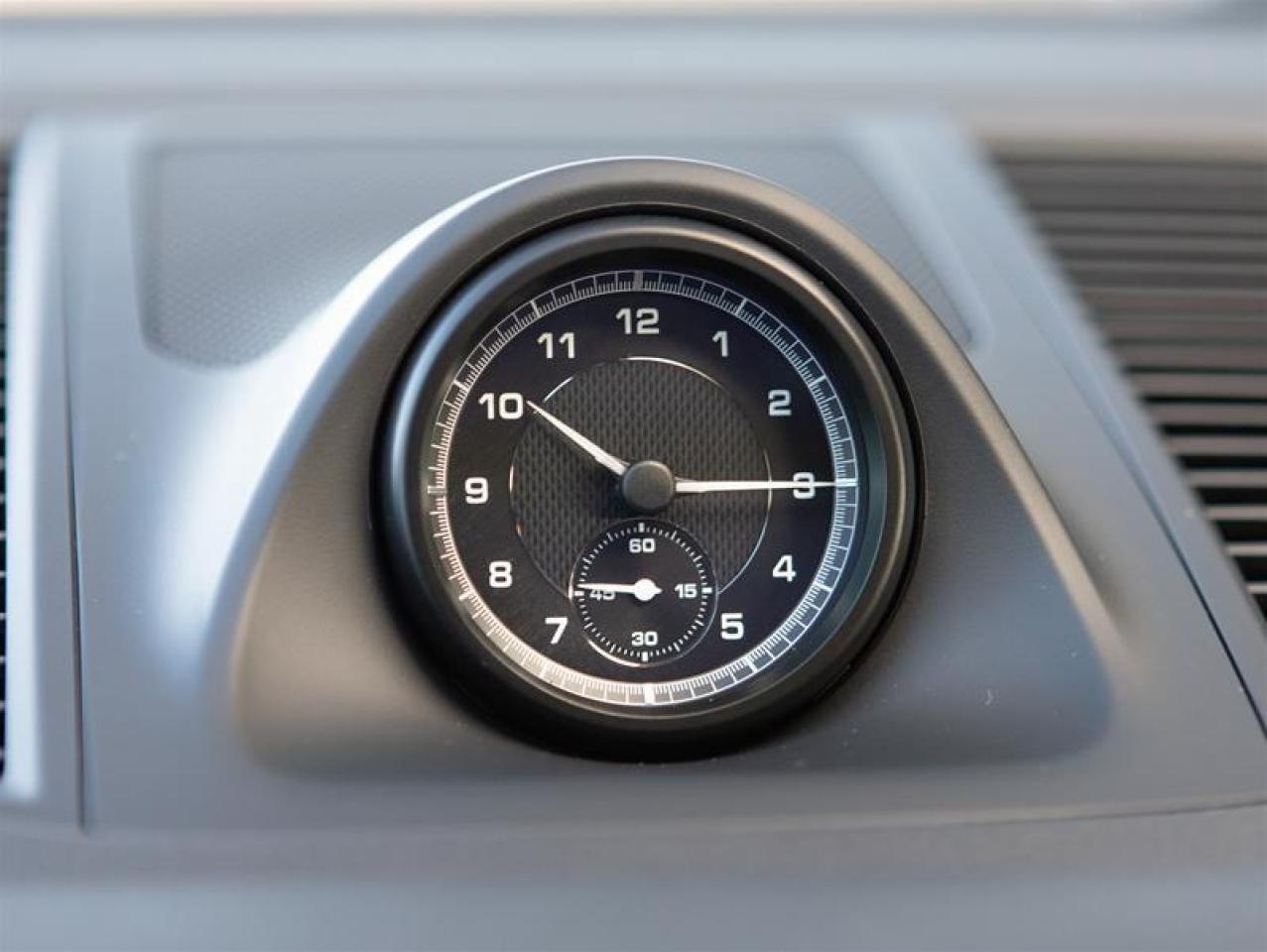 2026 Porsche Macan AWD Photo