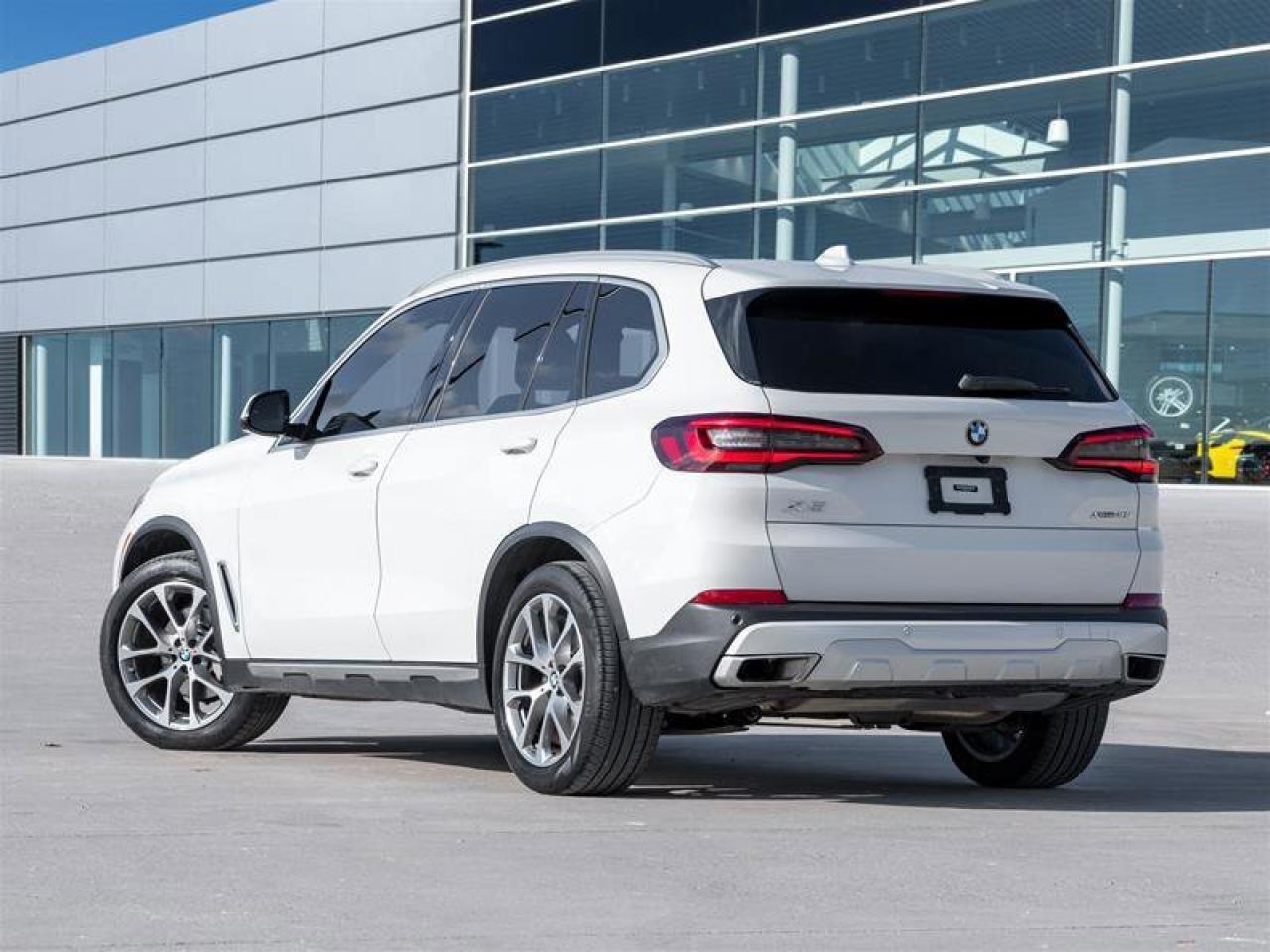 2021 BMW X5 xDrive40i 4WD 12-way Driver Seat Auto Leveling Hea Photo